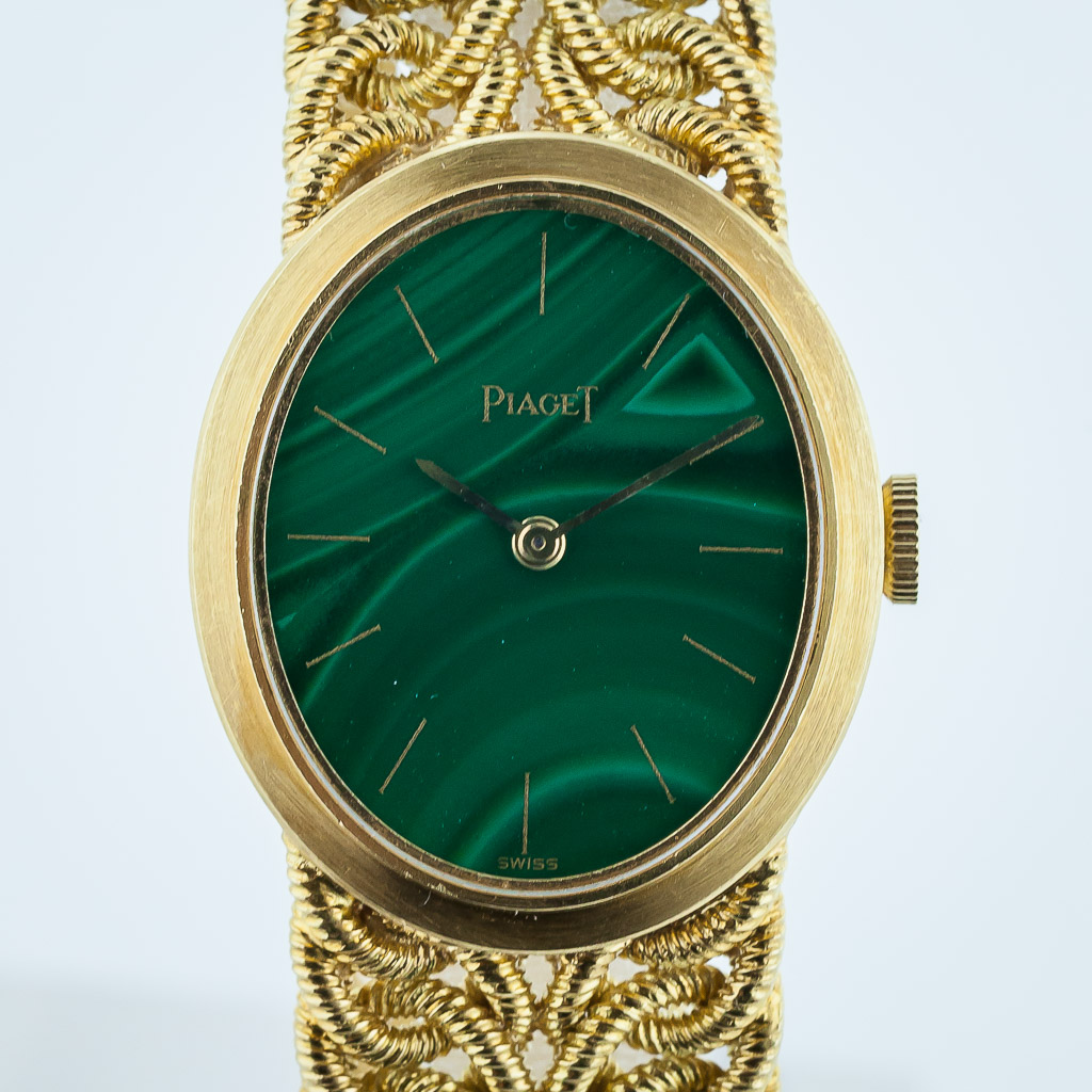 Piaget Vintage Ladies Ref 6821 18K Yellow Gold Braided 18K Gold Bracelet Malachite Dial