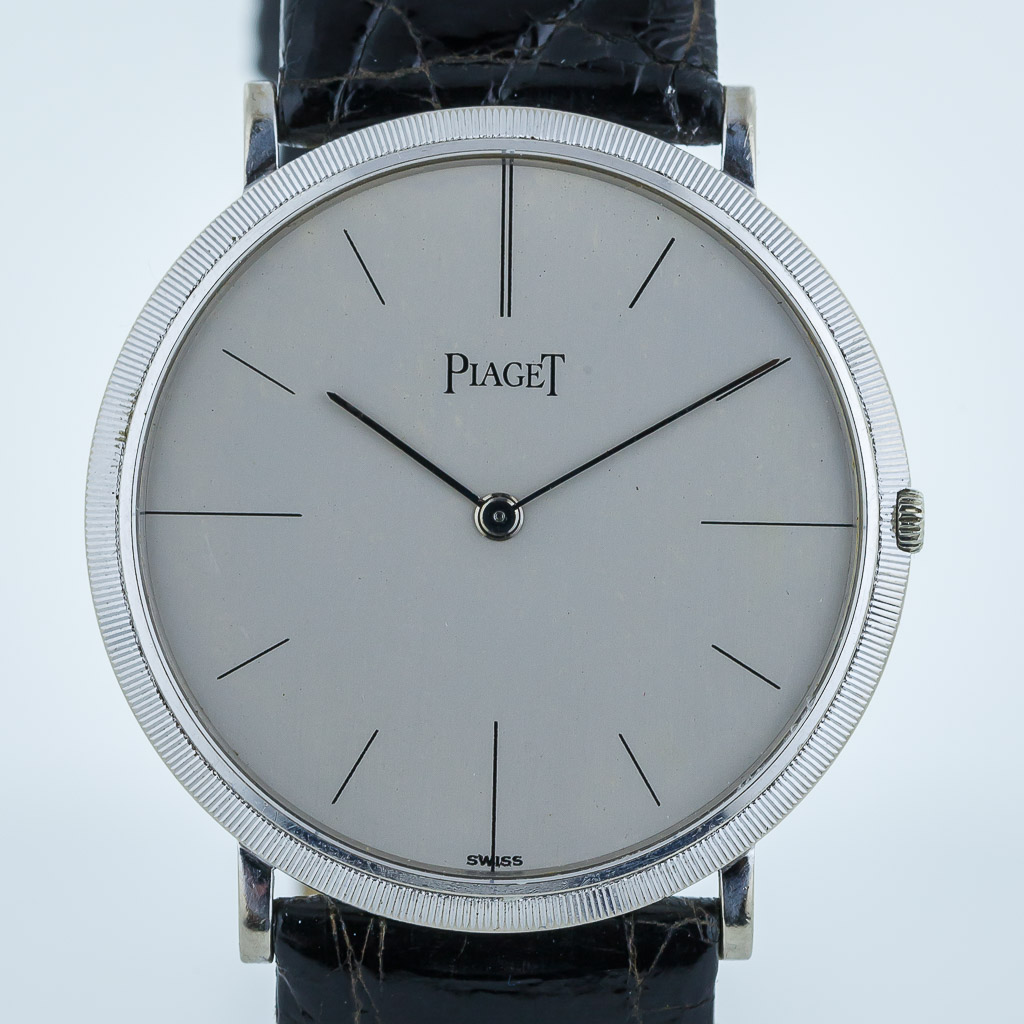 Piaget Ultra Thin Ref 9033 Mens 18K White Gold Manual Winding Movement White Dial