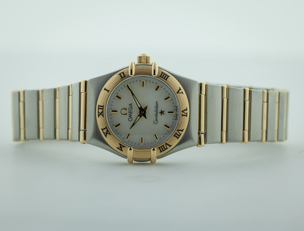 Omega Constellation, Ref 795.1203, Ladies, Steel and 18K Gold, MOP Dial,  Cal 1456, Quartz