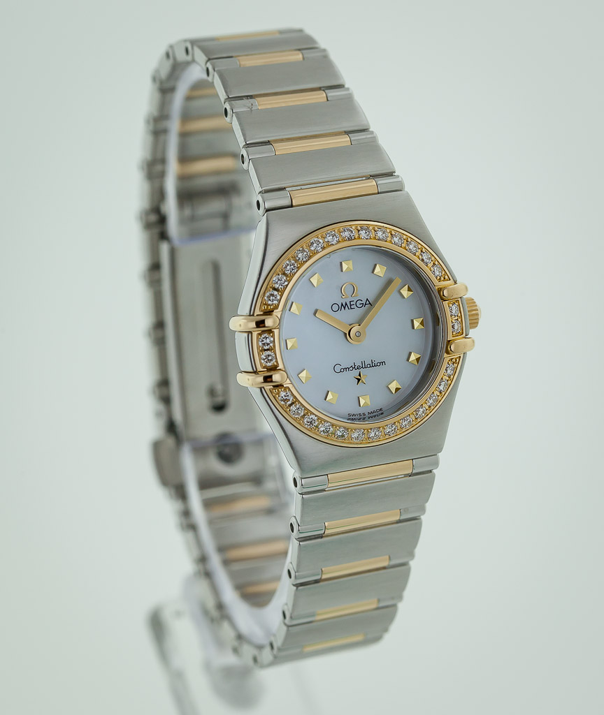 Omega Constellation, Ref 795.1203, Ladies, Steel and 18K Gold, Mother of  Pearl Dial, DIA Bezel, 2002