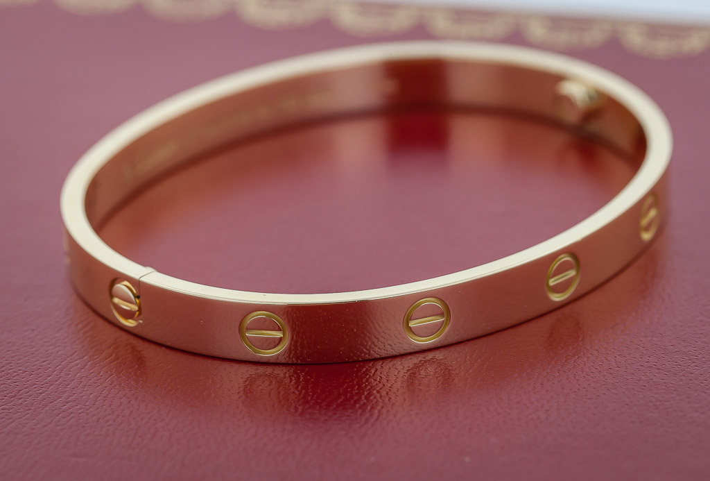 CARTIER LOVE BRACELET 🌹ROSE GOLD “UNBOXING” and reveal. Size 17