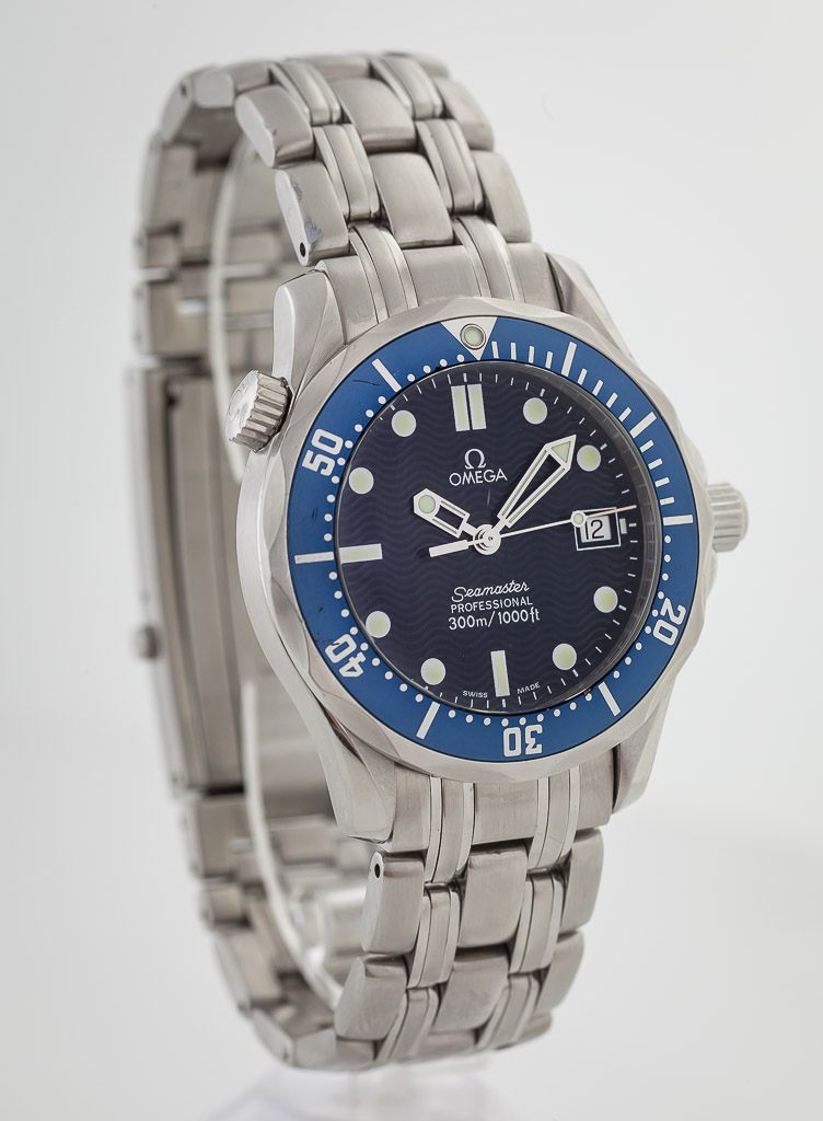 Omega Seamaster Professional, Stainless Steel, Blue Wave Dial, Midsize  36mm, Quartz, 1998